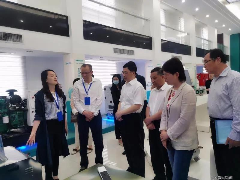 福建省发改委詹晨辉副主任一行莅临亚南集团开展储能产业专题调研