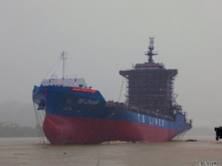 촬1100TEUװ䴬MW460-3˳ˮ